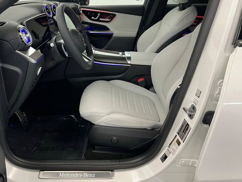 New 2026 Mercedes-Benz GLC 300 4MATIC image 17