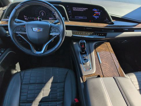 Certified 2024 Cadillac Escalade Sport Platinum image 28