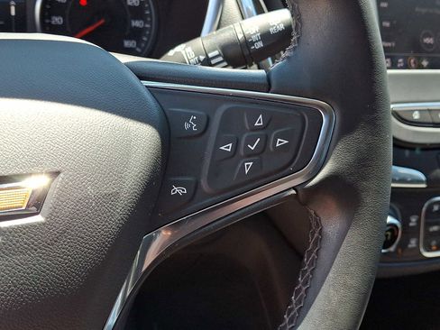 Used 2023 Chevrolet Equinox LT FWD image 21
