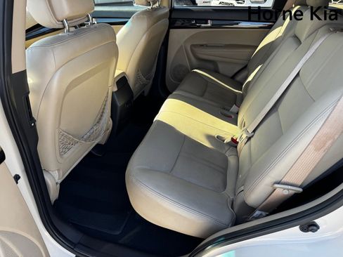 Used 2011 Kia Sorento EX w/ Premium Pkg image 12
