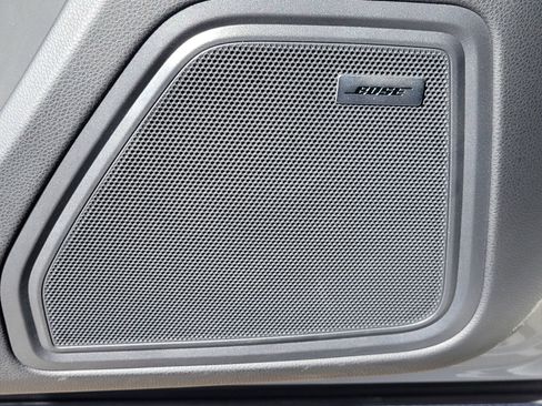 Certified 2023 Porsche Macan S image 24