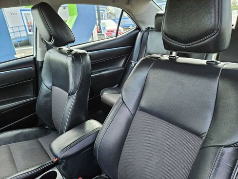 Used 2016 Toyota Corolla LE image 11