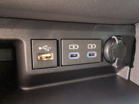 Certified 2026 Toyota Highlander XLE AWD/4WD image 41