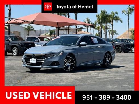 Used 2022 Honda Accord Touring image 1