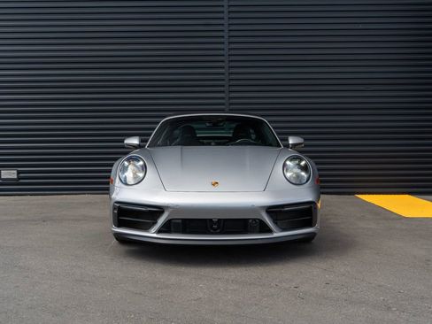 Used 2022 Porsche 911 Targa 4 GTS AWD/4WD image 6