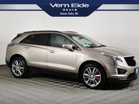 Used 2023 Cadillac XT5 Sportv AWD/4WD image 1