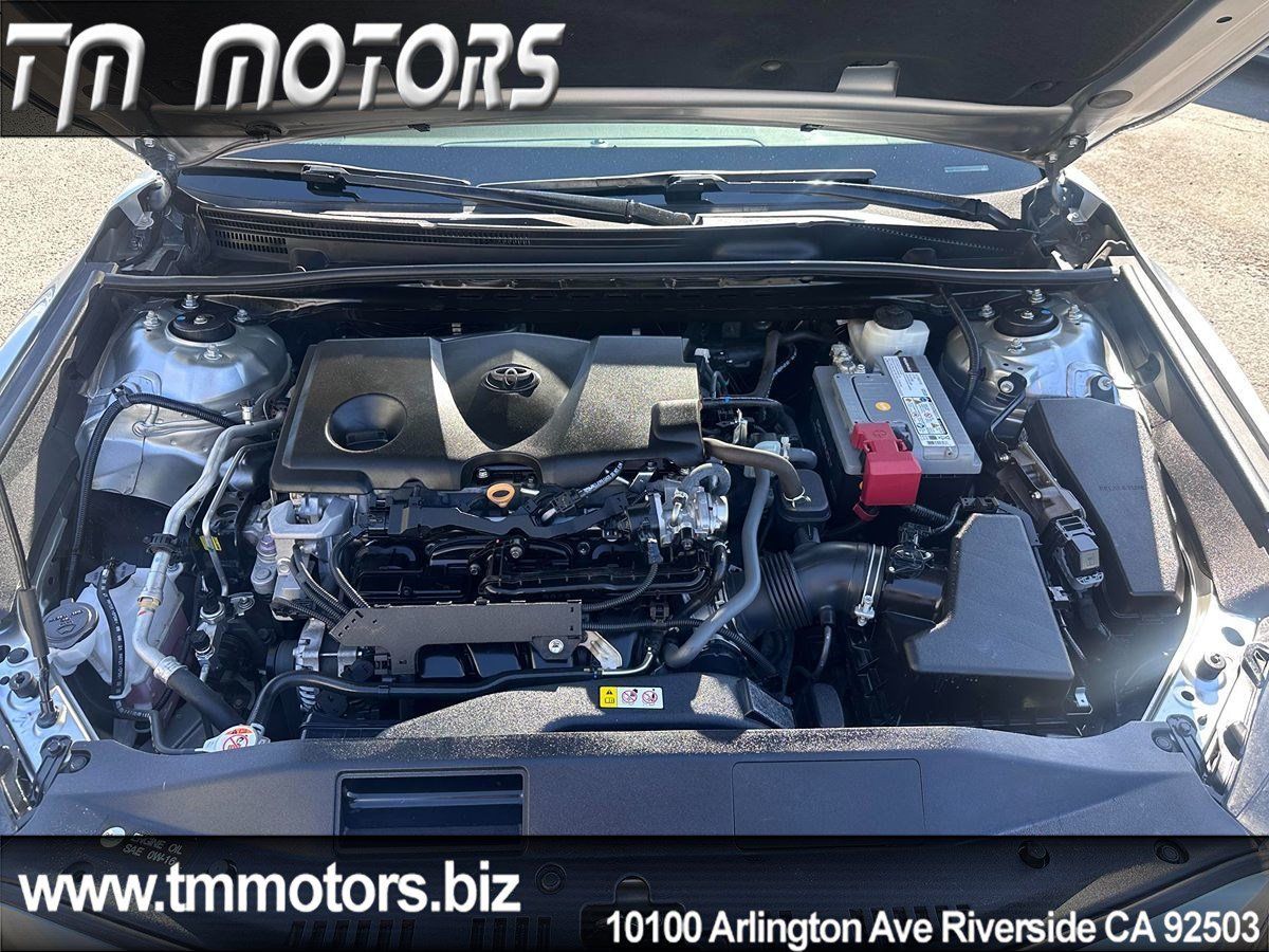 Used 2022 Toyota Camry SE w/ Carpet Mat Package (TMS) FWD image 21