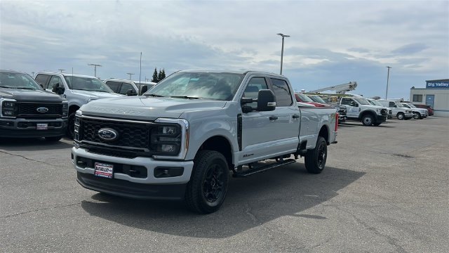 New 2026 Ford F350 XL w/ STX Appearance Package AWD/4WD image 8