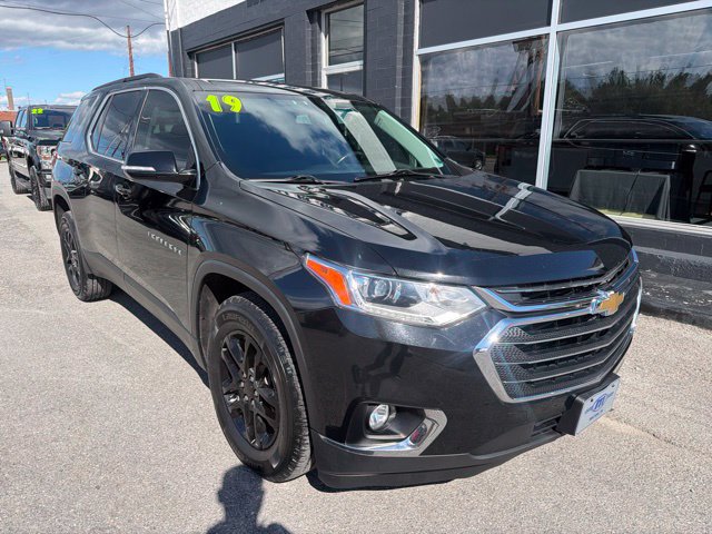 Used 2019 Chevrolet Traverse LT w/ LPO, Cargo Package AWD/4WD image 1
