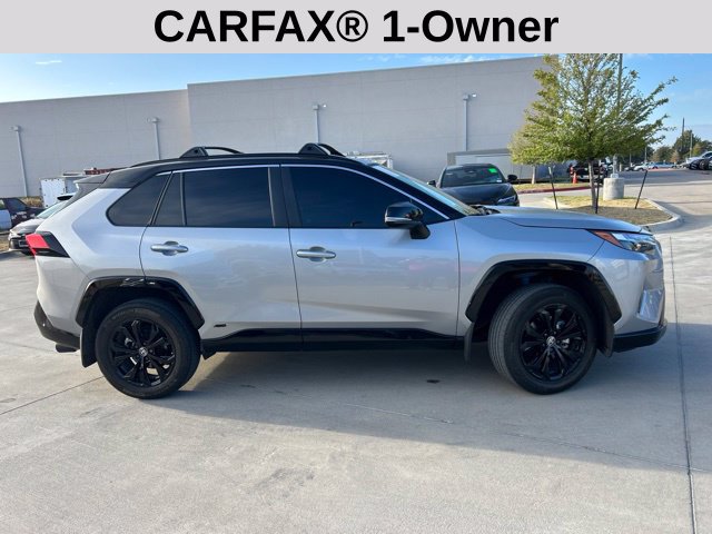 Used 2024 Toyota RAV4 XSE AWD/4WD image 2