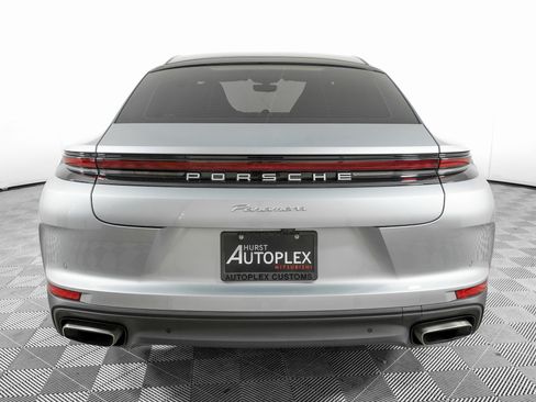 Used 2026 Porsche Panamera image 6