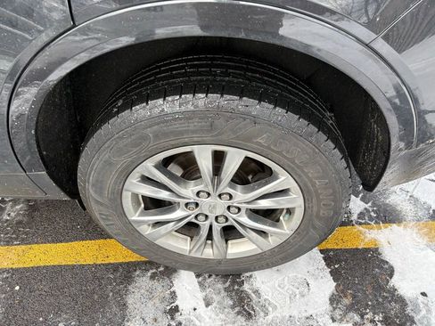 Used 2020 Cadillac XT5 Premium Luxury image 11