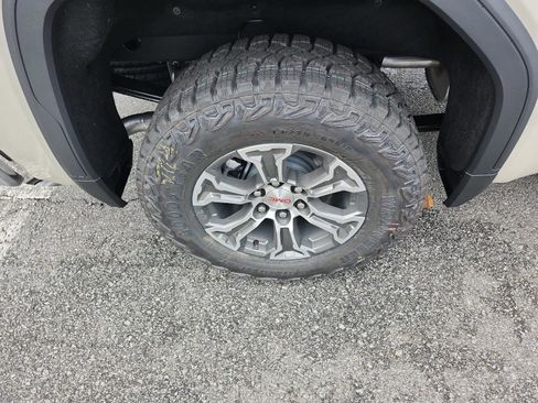 New 2026 GMC Sierra 1500 Pro w/ Pro Value Package image 4