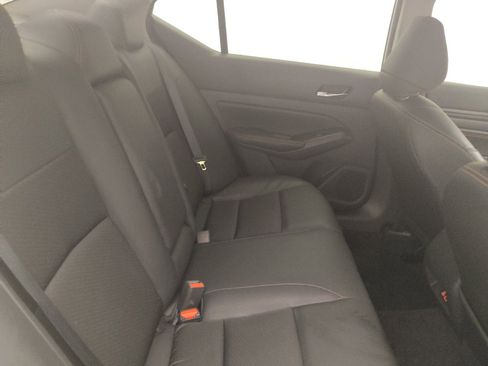 Used 2022 Nissan Altima 2.5 SR FWD image 19
