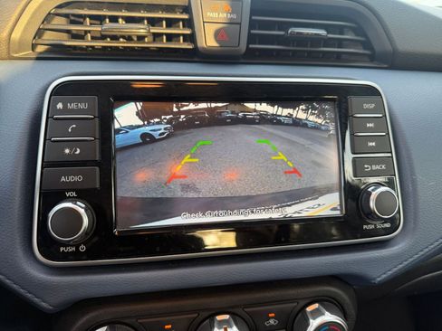 Used 2025 Nissan Versa SV image 21