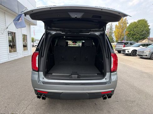 Certified 2023 GMC Yukon XL Denali AWD/4WD image 8