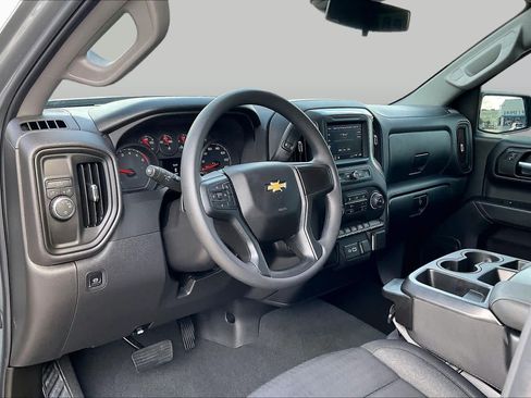 Used 2026 Chevrolet Silverado 1500 Custom RWD image 17