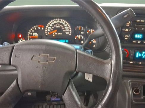 Used 2006 Chevrolet Silverado 2500 LT image 12