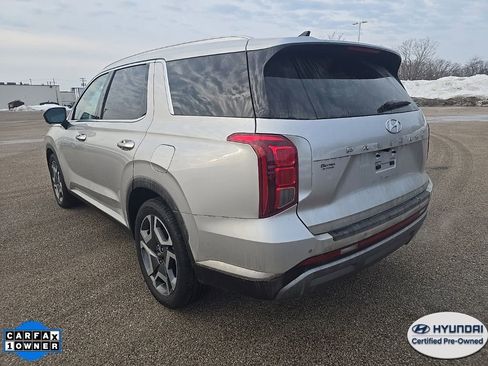 Used 2025 Hyundai Palisade SEL FWD image 4