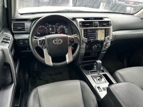 Used 2022 Toyota 4Runner SR5 Premium AWD/4WD image 20