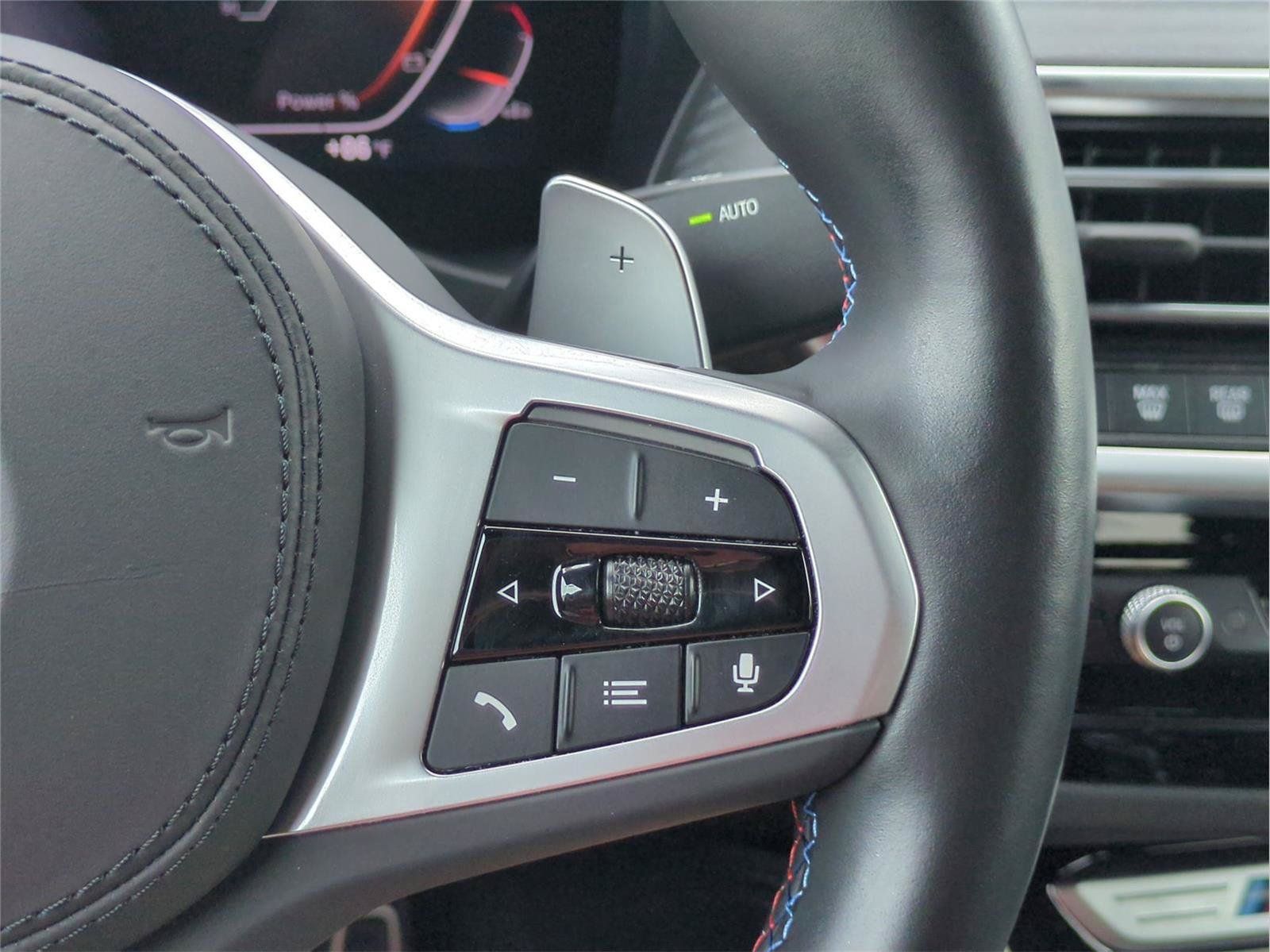 Used 2023 BMW X4 M40i AWD/4WD image 21