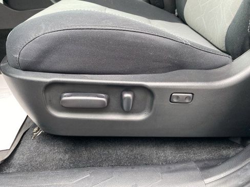 Used 2023 Toyota Tacoma TRD Sport image 23