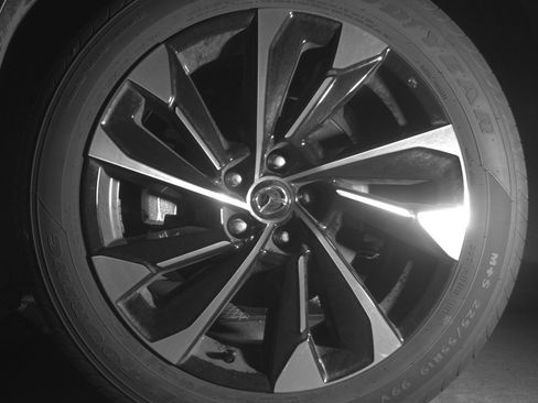 Used 2025 MAZDA CX-50 2.5 Hybrid w/ Premium Plus Pkg image 12