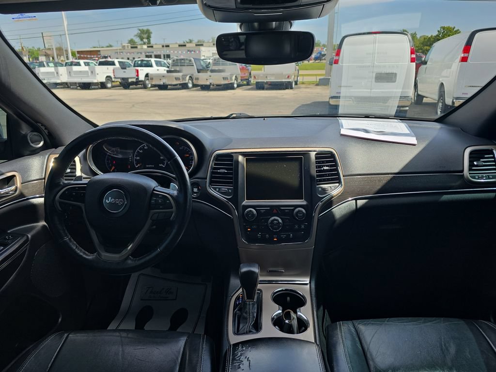 Used 2017 Jeep Grand Cherokee Limited AWD/4WD image 18