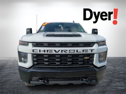 Used 2022 Chevrolet Silverado 2500 Custom w/ Custom Value Package image 9
