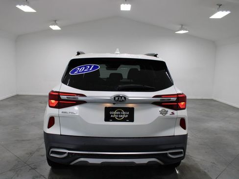 Used 2021 Kia Seltos S FWD image 8