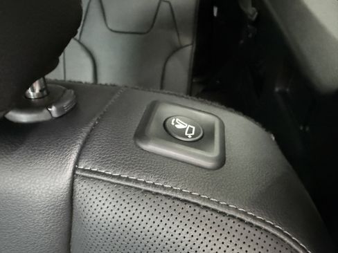 Used 2022 Kia Telluride SX image 26