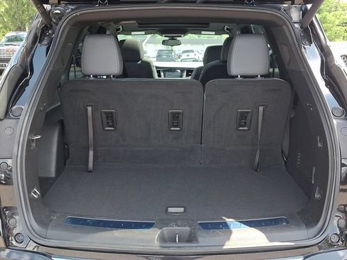 Used 2023 Buick Enclave Essence w/ Experience Buick Package AWD/4WD image 31