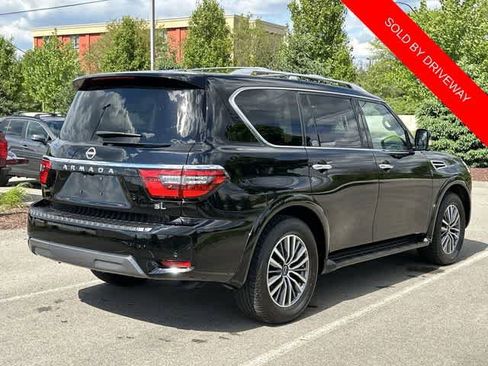 Used 2024 Nissan Armada SL w/ Captain's Chairs Package AWD/4WD image 34