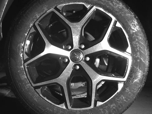 Used 2025 Jeep Compass Limited image 14