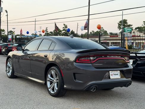 Used 2022 Dodge Charger R/T RWD image 8