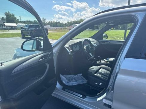 Used 2021 BMW X3 xDrive30i AWD/4WD image 14