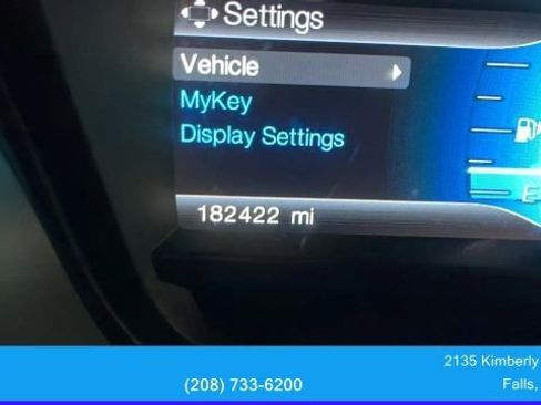 Used 2015 Ford Explorer XLT w/ Equipment Group 202B AWD/4WD image 23