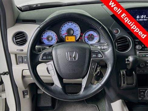 Used 2013 Honda Pilot Touring image 11