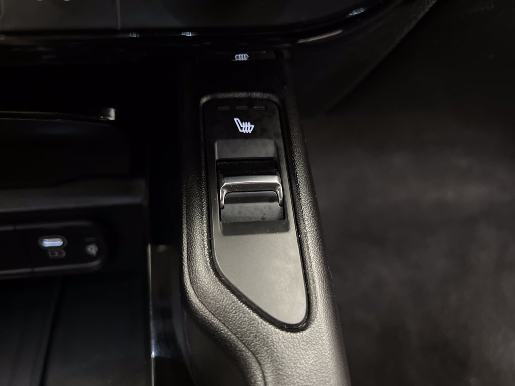Used 2025 Kia Telluride S FWD image 66
