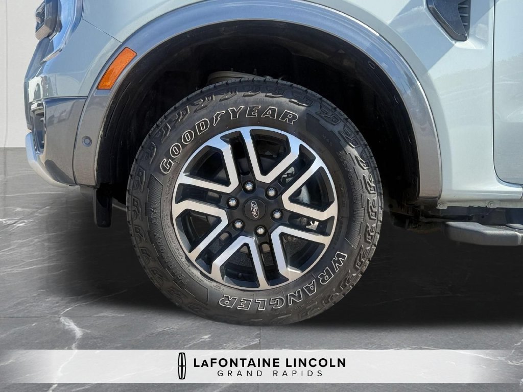 Used 2024 Ford Ranger Lariat w/ FX4 Off-Road Package AWD/4WD image 33