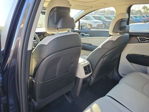 New 2026 Kia Sportage EX w/ EX Panorama Roof Package image 17