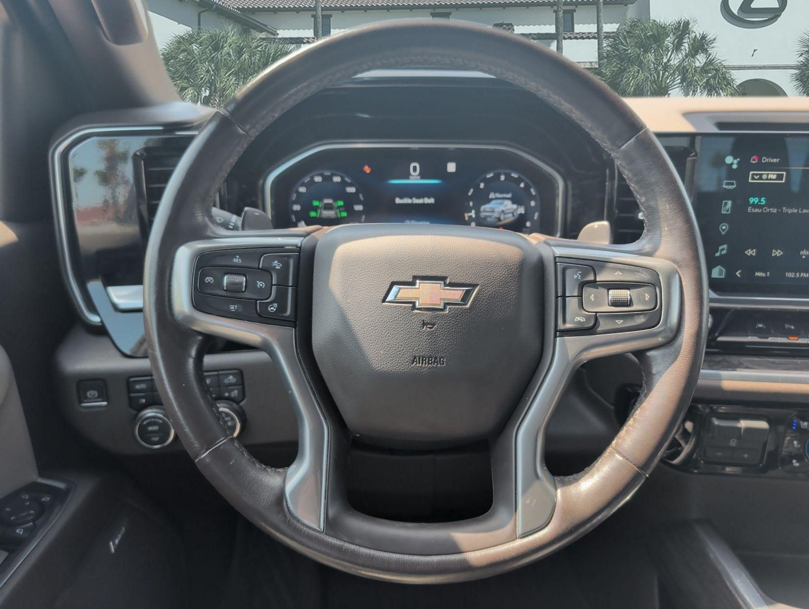 Used 2022 Chevrolet Silverado 1500 LTZ AWD/4WD image 13