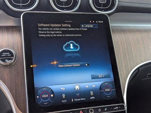 New 2026 Mercedes-Benz GLC 300 4MATIC image 11