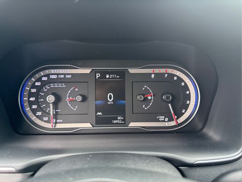Used 2023 Hyundai Santa Cruz SEL w/ Cargo Package FWD image 27