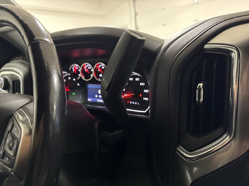 Used 2020 Chevrolet Silverado 2500 LT w/ Texas Edition AWD/4WD image 17