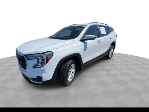 Certified 2023 GMC Terrain SLE w/ Driver Convenience Package AWD/4WD image 4