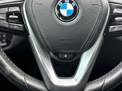 Used 2019 BMW 530i xDrive w/ Convenience Package image 24