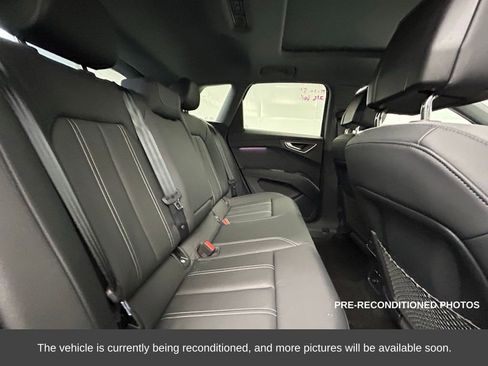 Used 2024 Audi Q4 e-tron Premium Plus w/ Premium Plus image 13