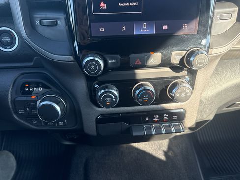 Used 2025 RAM 1500 Warlock AWD/4WD image 19