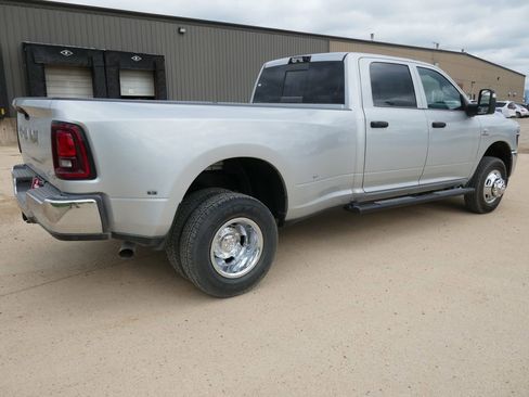 New 2026 RAM 3500 Tradesman AWD/4WD image 5